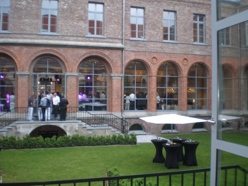 Het Godshuis Sint-Laureins Exterior foto